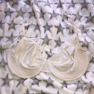 Ellen Tracy T-Shirt Bra Size 38D